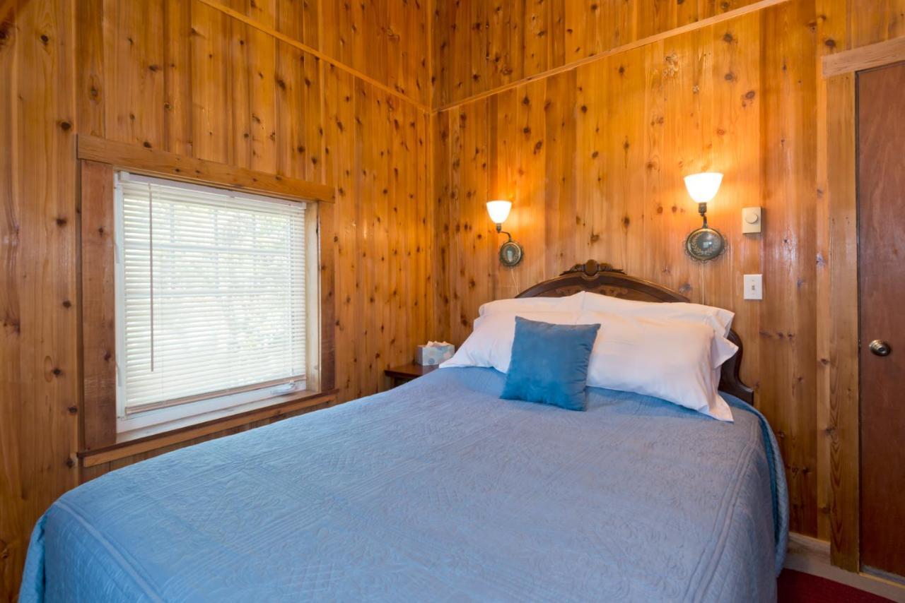 פורט אנג'לס Five Seasuns Bed And Breakfast מראה חיצוני תמונה