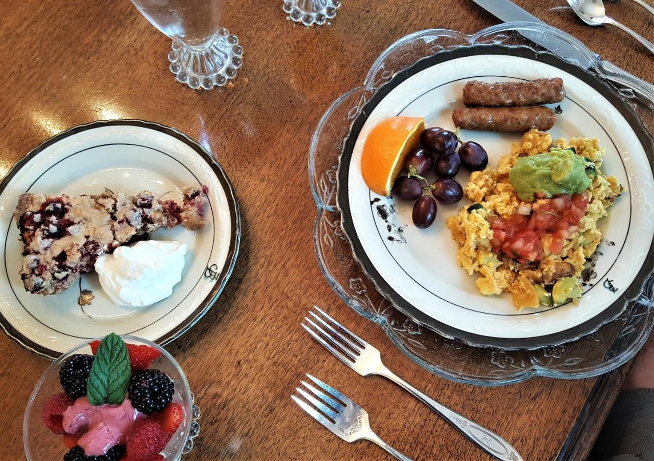 פורט אנג'לס Five Seasuns Bed And Breakfast מראה חיצוני תמונה