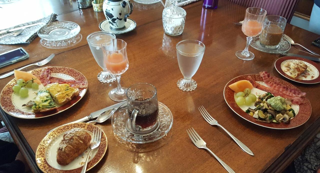 פורט אנג'לס Five Seasuns Bed And Breakfast מראה חיצוני תמונה