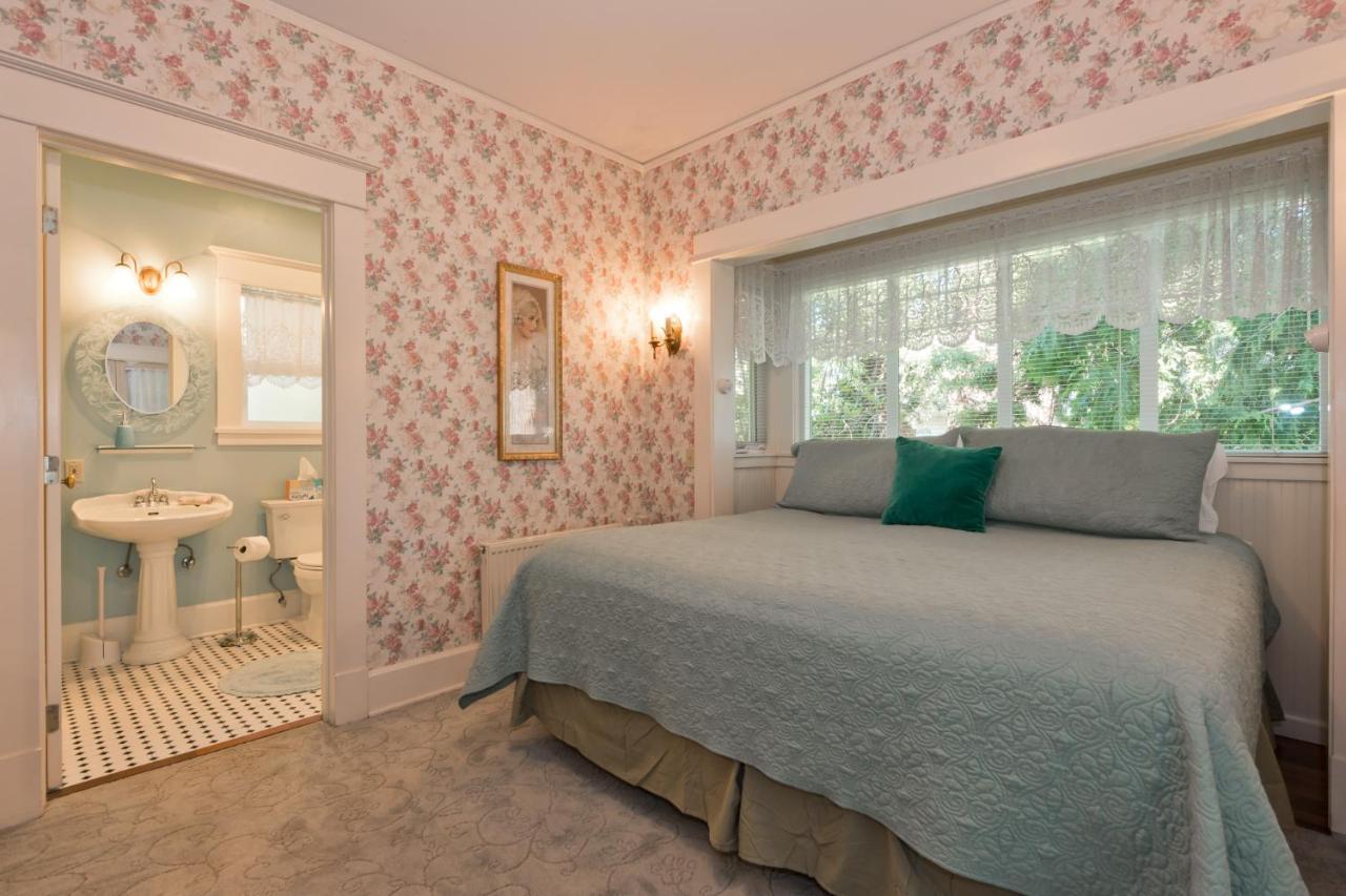 פורט אנג'לס Five Seasuns Bed And Breakfast מראה חיצוני תמונה