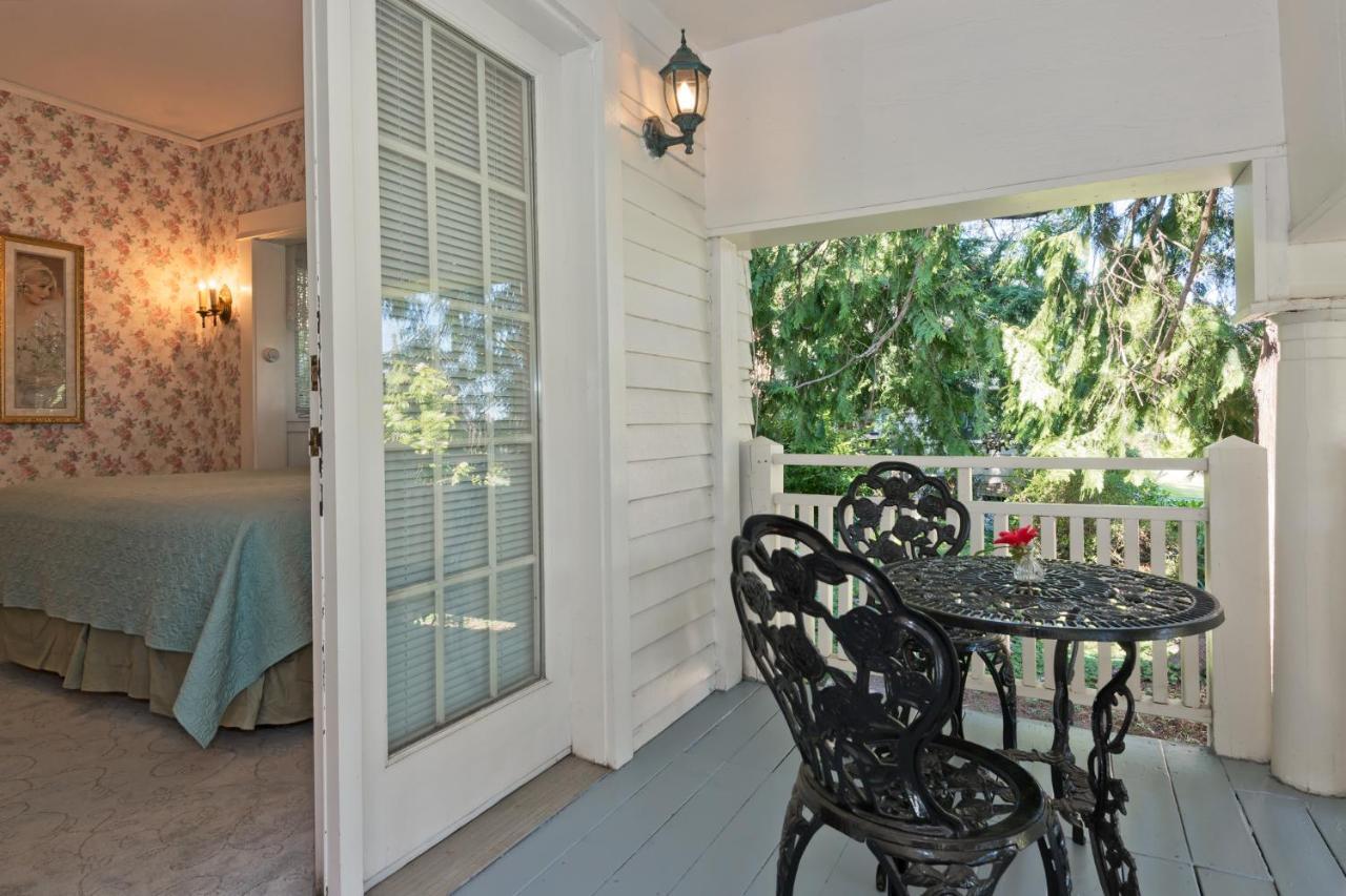 פורט אנג'לס Five Seasuns Bed And Breakfast מראה חיצוני תמונה